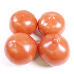 【青果】秀品　トマト（Ｍサイズ）１個　　（国産）