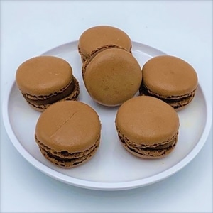 【業務用・食材】冷凍マカロン（チョコレート）　３６個